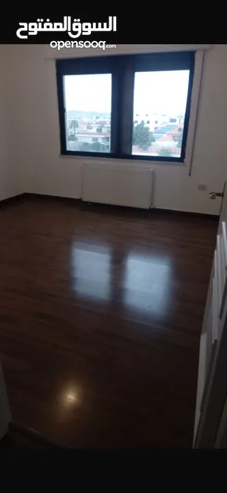 شقة فارغة للإيجار في ام اذينة - ref : 14555
