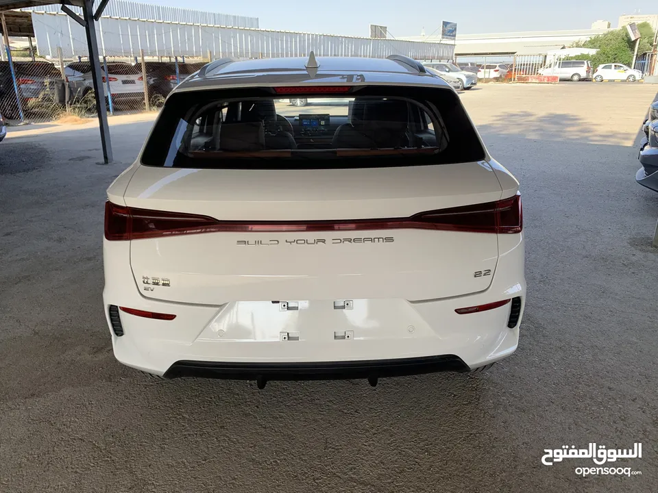 BYD E2 2022 بي واي ديه 2022 صنف لوكشري فل الفل بحاله الوكاله