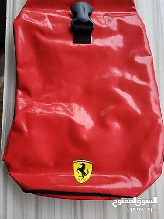حقيبة كتف رياضيه ماركة Ferrari