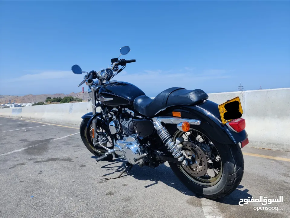 2016 Harley Davidson sportster custom 1200 - second owner