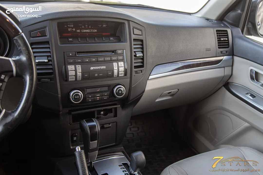 Mitsubishi Pajero 2014  السيارة وارد الشركة و قطعت مسافة 69,000 كم فقط للبيع
