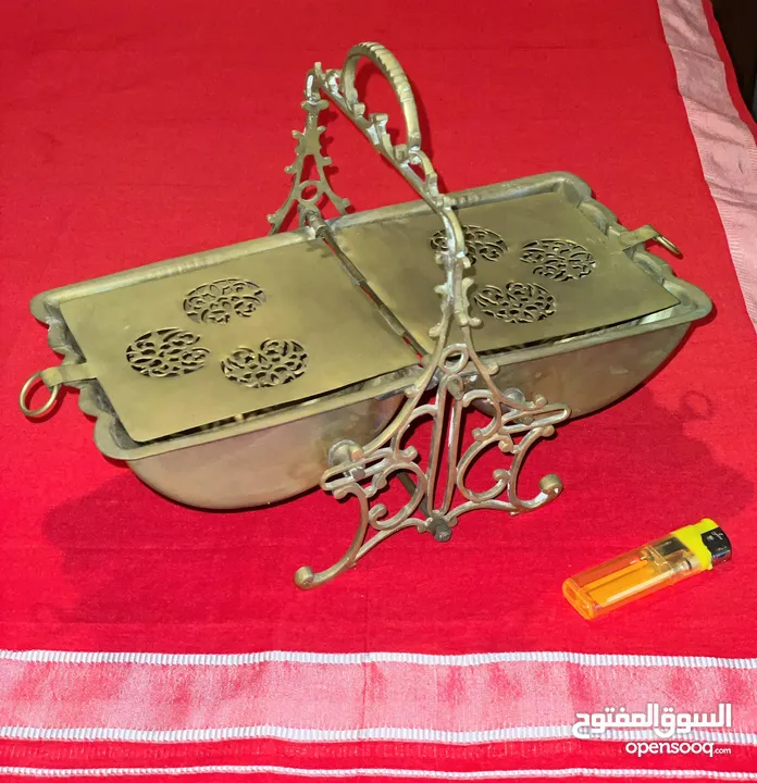 نحاس تحف قديمة ونادرة . لطفاً انظر الصور واقرأ التفاصيل .