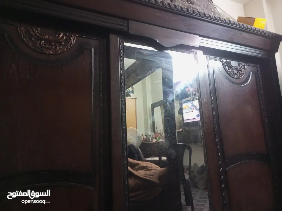 اثاث للبيع غرفه نوم وطقم كنب