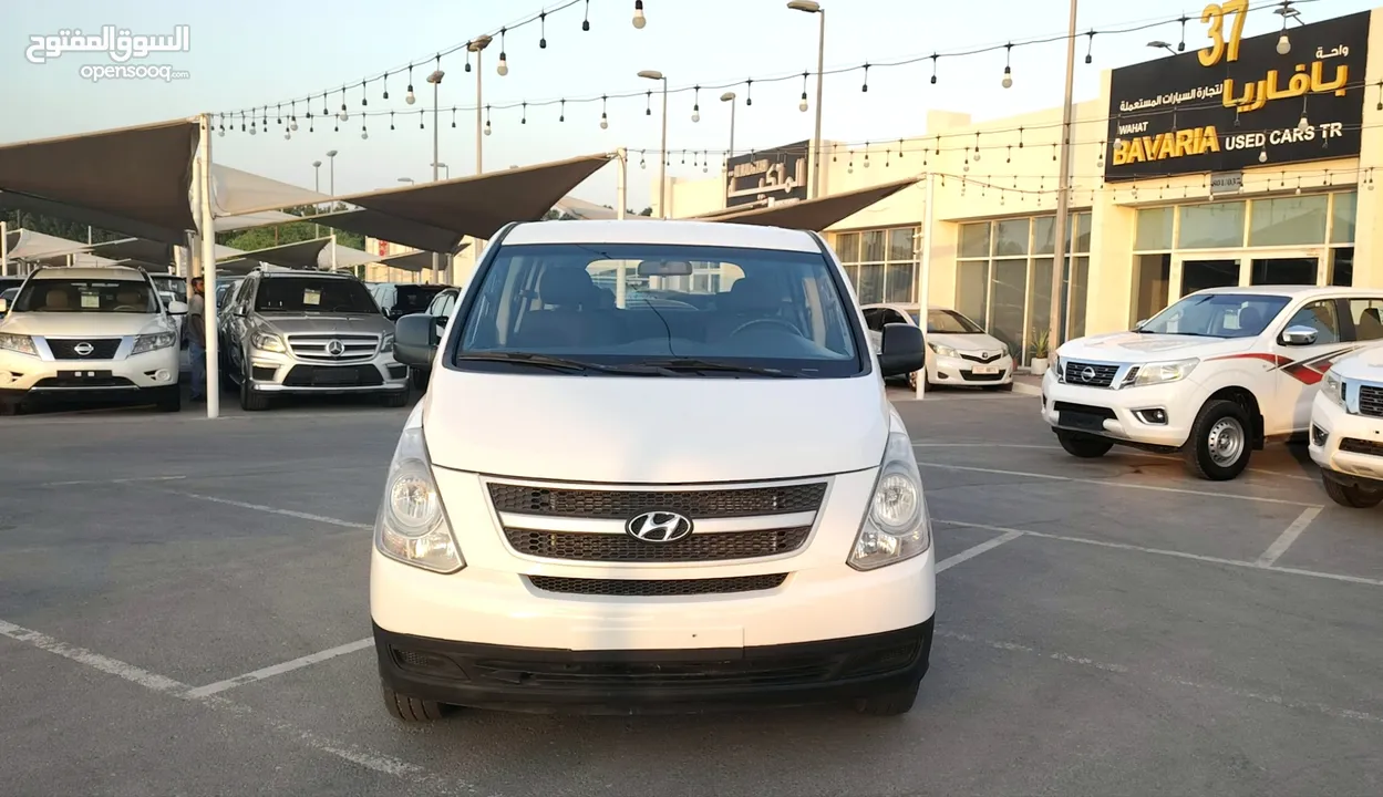 Hyundai H1 GCC km193000 Wahat Bavaria Used cars souq el haraj Sharjah showroom no 37