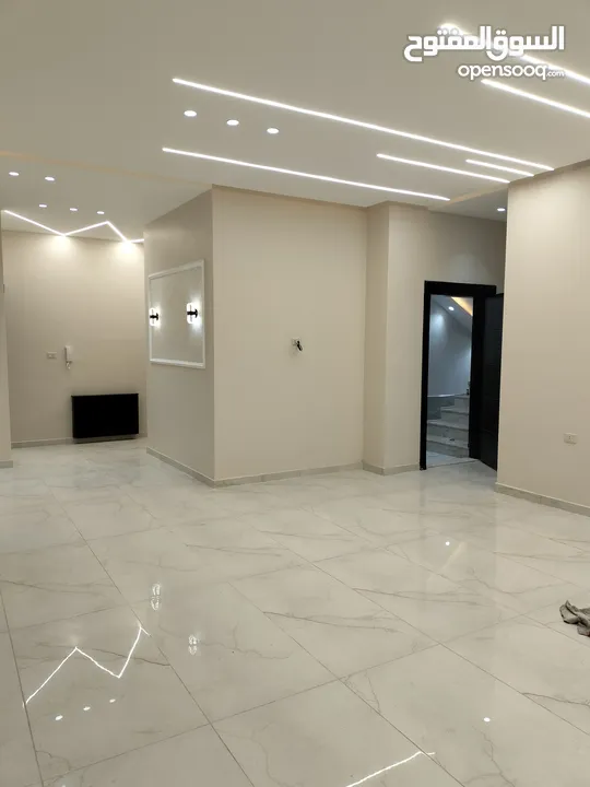 المهندس ايمن صافي  تنفيذ كافة أعمال  مقاولات الابنية والتشطيب الداخلي و التمديدات الكهربائية