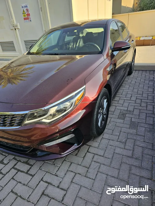 kia optima 2020  America  no need any work  just light accident  air bags original  ac original