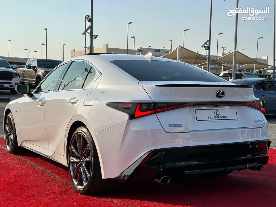 كلين تايتل بدون حوادث2021LEXUS IS300 F-SPORT