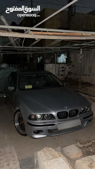 Bmw E39 525ia 2002موديل