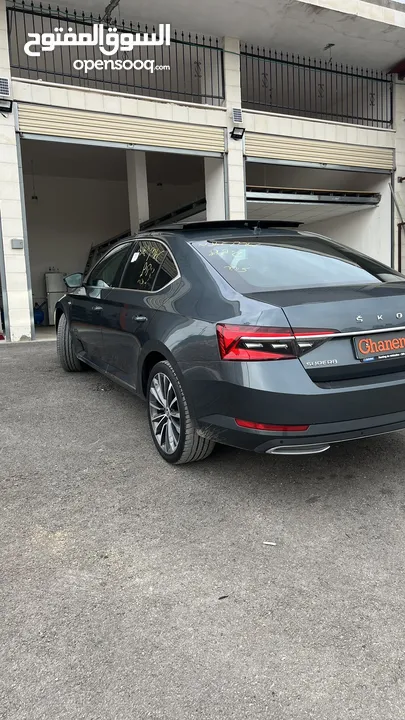Skoda superb iv 2022 plug-in l&k
