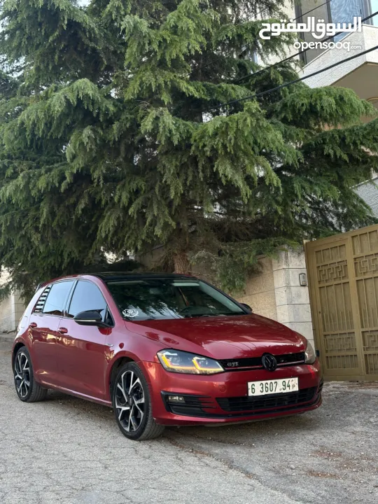 فولكسفاجن جولف Tsi