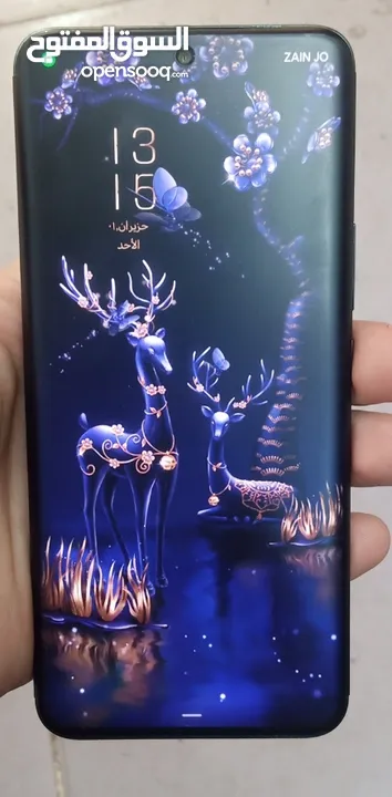 هاتف هونور 90 5G بحالة ممتازة استعمال خفيف معو كامل اغراضه وشاحنو الاصلي بنص ساعة بكون مفلل
