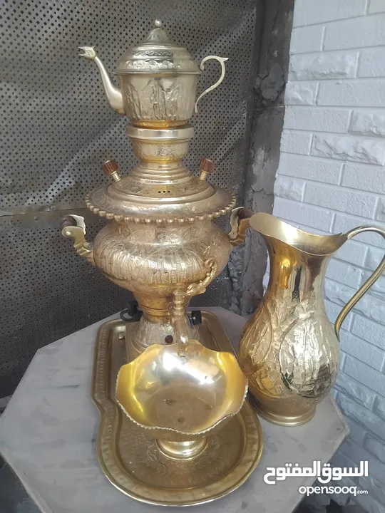 مجموعه مميزه من التحف