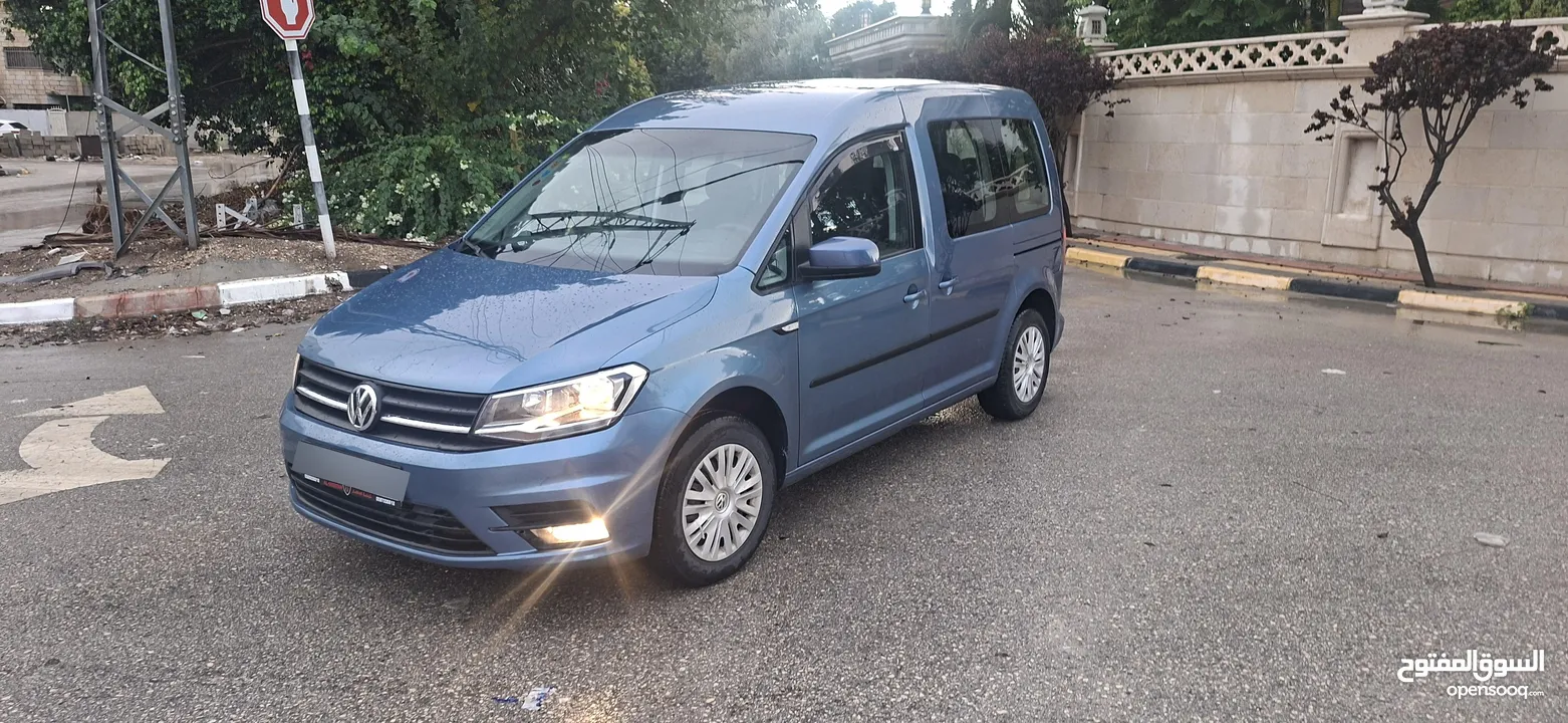 كادي 2018-غرفة مبطنة -ركاب (6+1)ماتور 2000 ديزل ماشي 110الف كليو فحص الف دفعة 50الف كاش والباقي شيكت