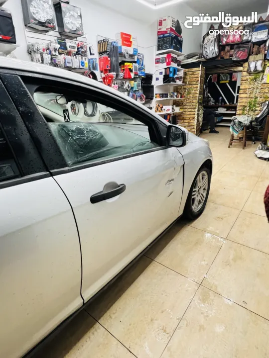 فورد فوكس 2015 للبيع التفاصيل موجودة كالمه علا الاعلان