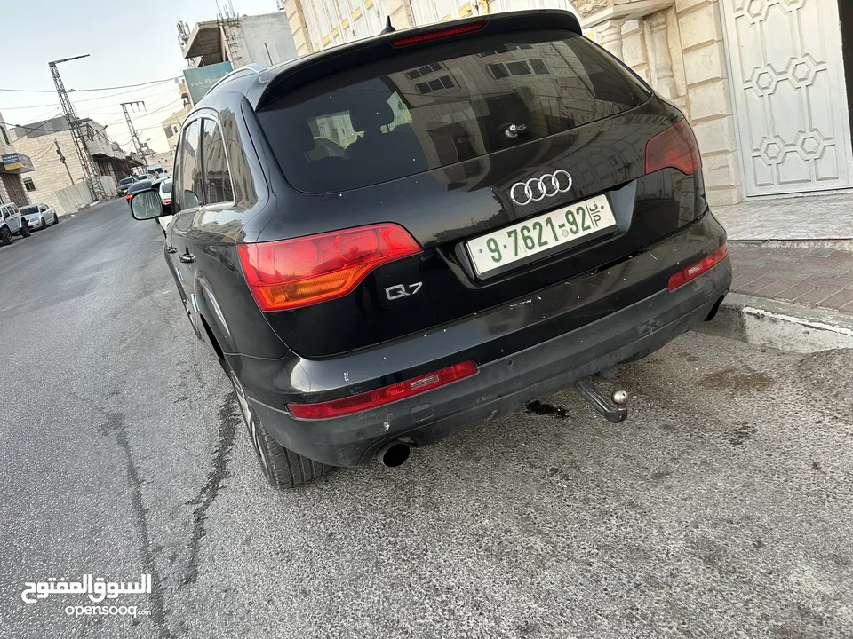 Audi Q7 للبيع