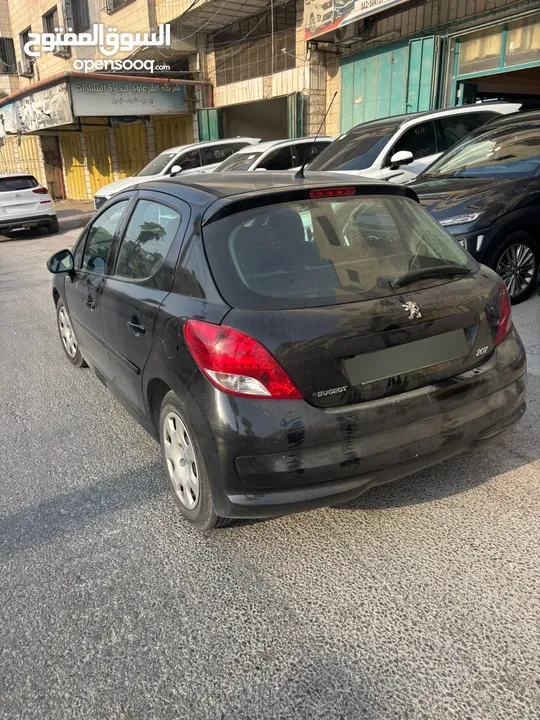 بيجو 207 1600cc الموديل 2011