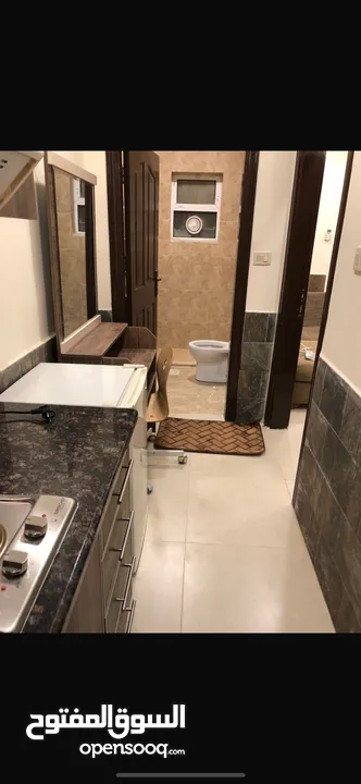للبيع 3 استديوهات