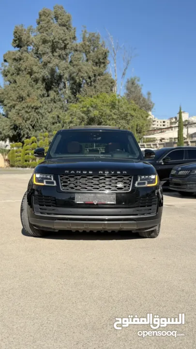 رينج روفر فوك  اوتوجرافي 2019  محرك 4400 ديزل كامل الاضافات  عداد 150000 كيلو