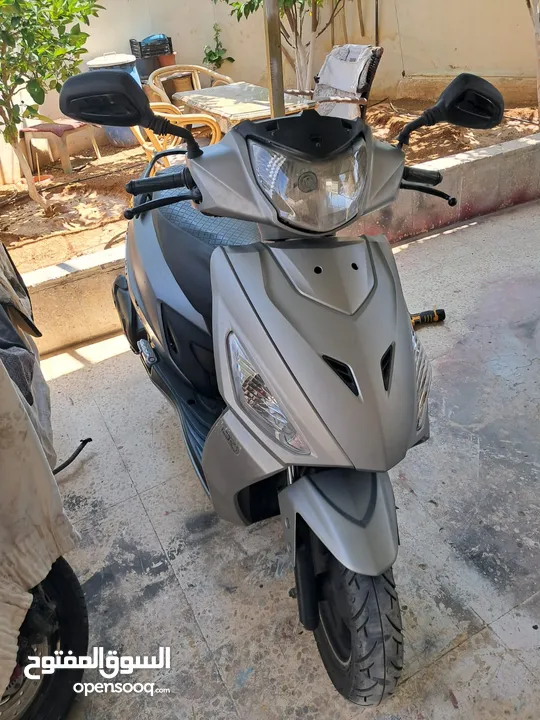 سكوتر هيرو بحالا الوكاله  موديل 2023 للبيع غير مرخص ولا بارخص