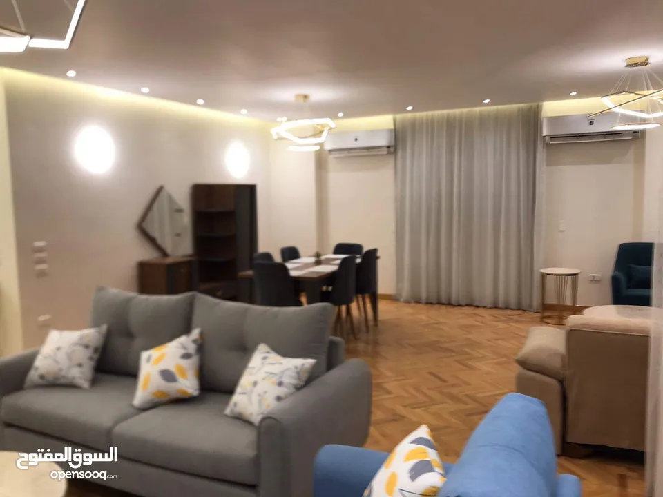 Luxurious Apartment For Rent شقة فاخرة للإيجار