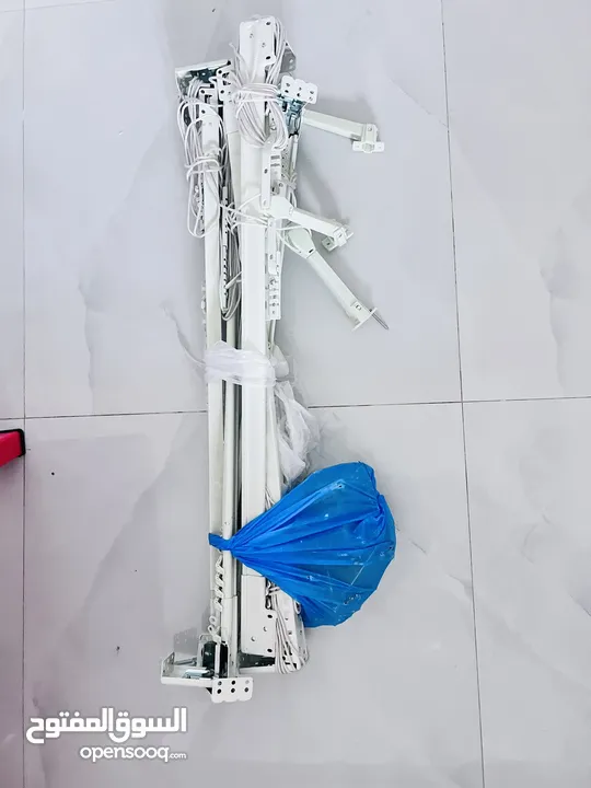 للبيع ستاره جديده لون بني 6 قطع