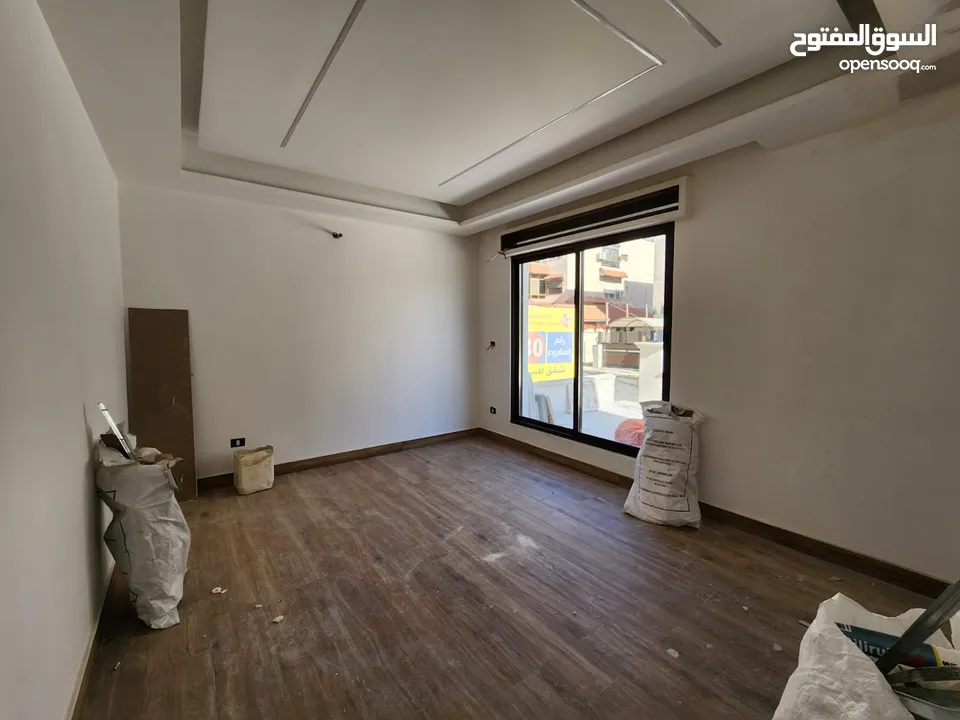 شقة للبيع في الصويفية ref : 14279