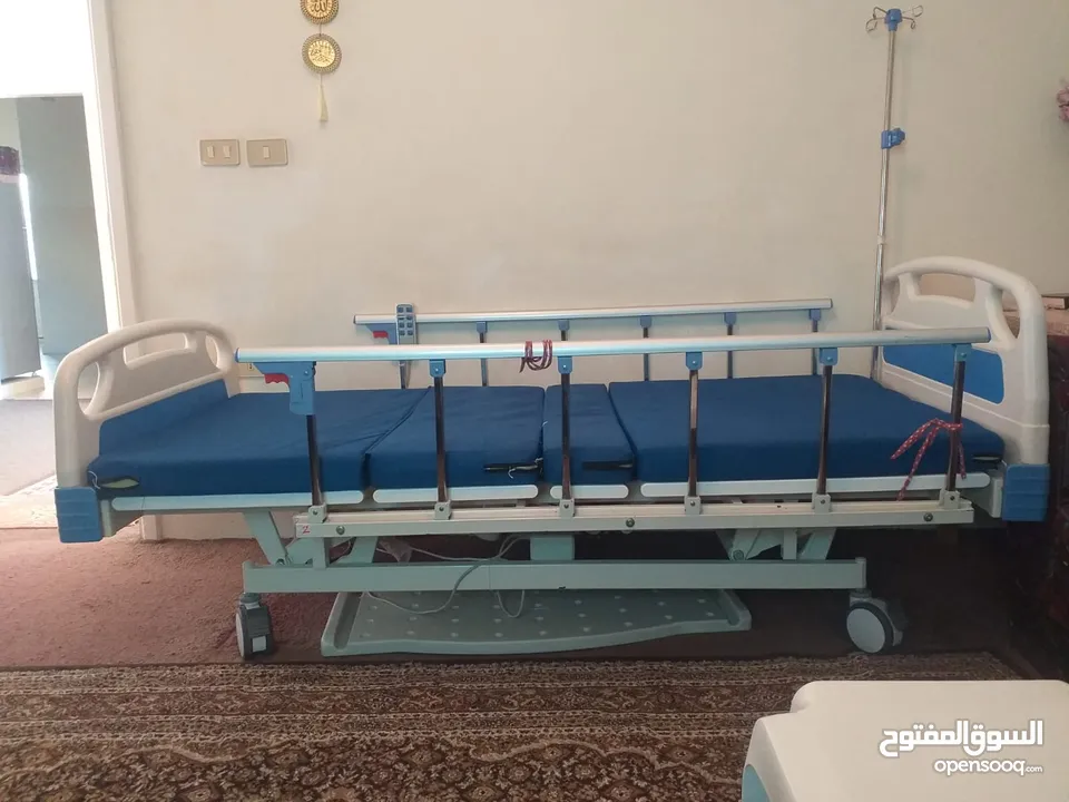 تخت طبي كهربائي مستعمل للبيع