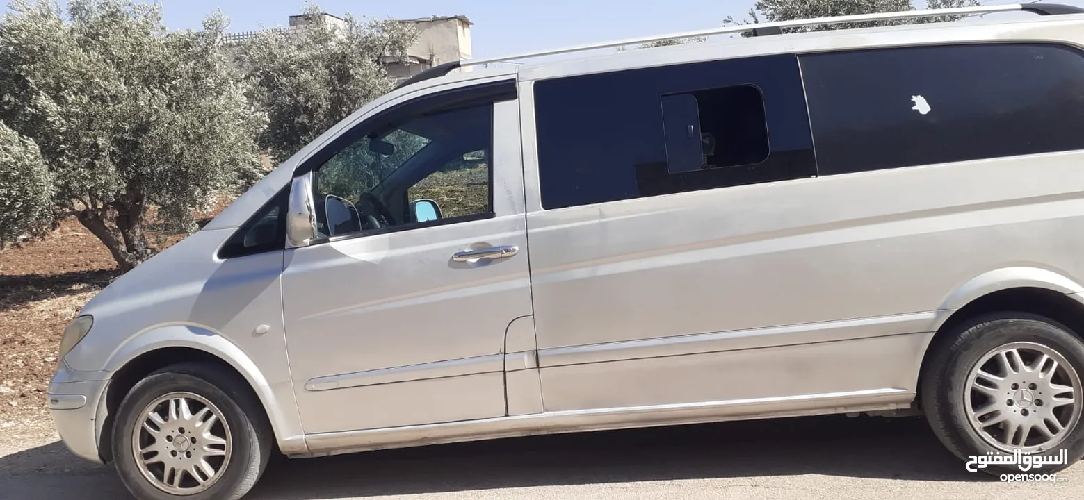 باص مرسيدس خمس ركاب