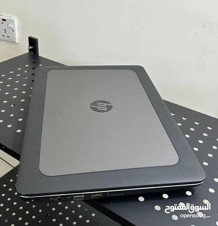 لابتوب الوحش HP ZBOOK ، شاشة عملاقة 17.3، كارت شاشة خارجي للإلعاب ، كور i7 ، رام 8 كيكا ، SSD 256