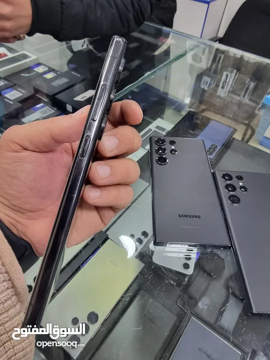 Samsung S23 ultra 256 GB بحالة الوكاله بسعر مميز