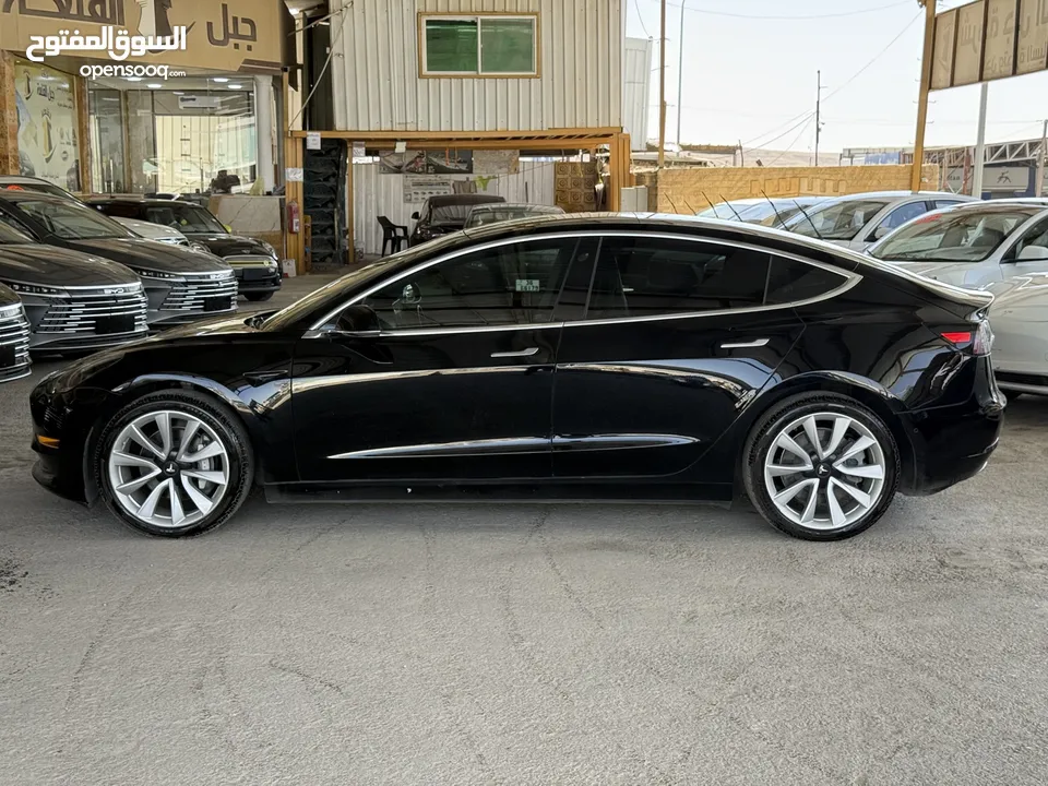 ‏Tesla model 3 2020