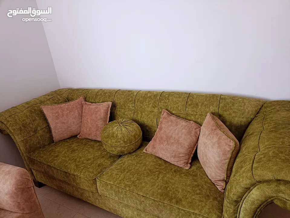 طقم كنب وتر بروف 7 مقاعد