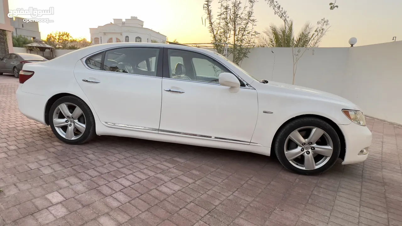 لكسز: ls 460 2008