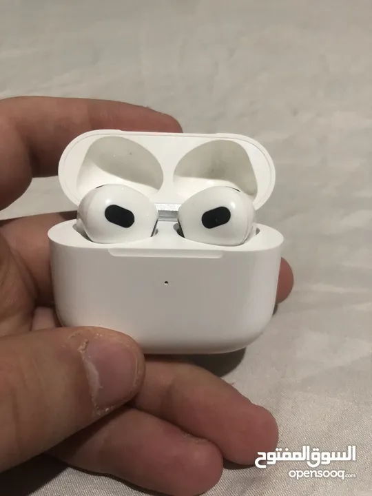ايربودز 3      Earpods 3