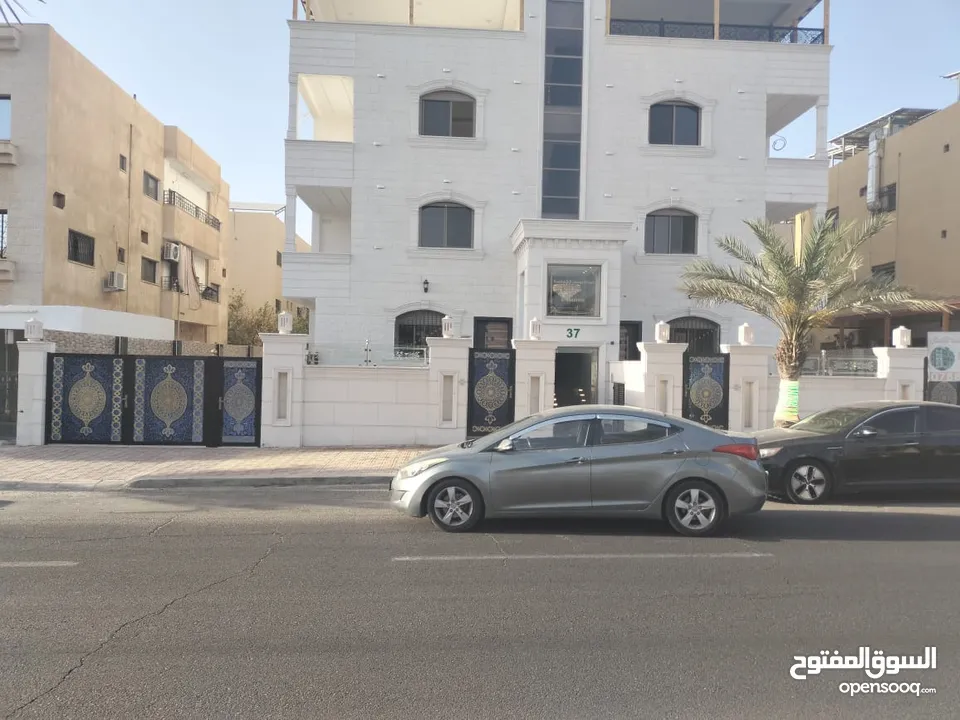 شقق فاخرة للبيع