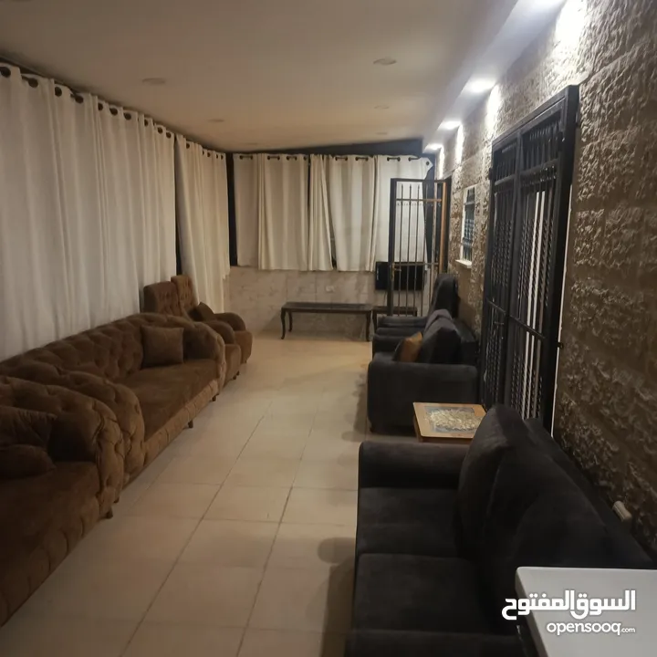 رووف للبيع سوبر ديلوكس مفروش  ضاحية الغدير
