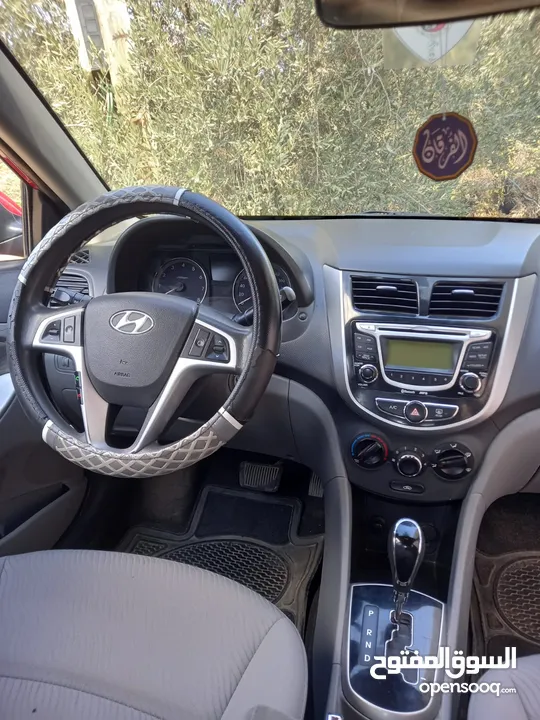 هيونداي اكسنت 2013 فتحة سقف محرك 1600 للبيع