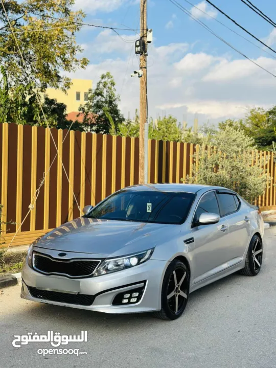 كيا أوبتما K5 فحص نخب اول ولا ضربة عداد قليل سياره قمة في الرفاهية والقوة فل اضافات بدون فتحة