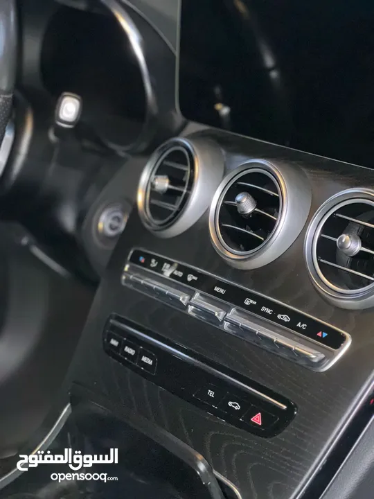 Mercedes C200 Coupe - 2021 / مرسيدس كوبيه C200 موديل 2021