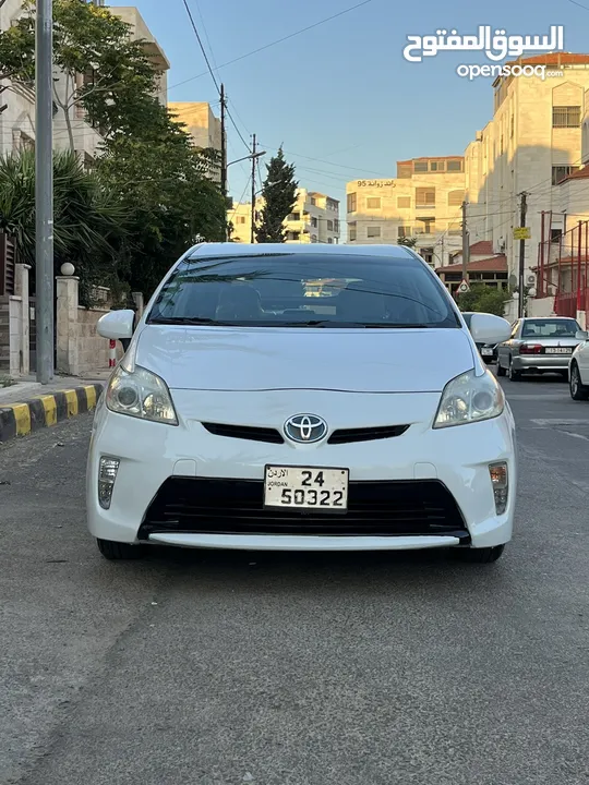 تويوتا بريوس 2013 كلين تايتل بطارية مركزيه بوضع الشركه