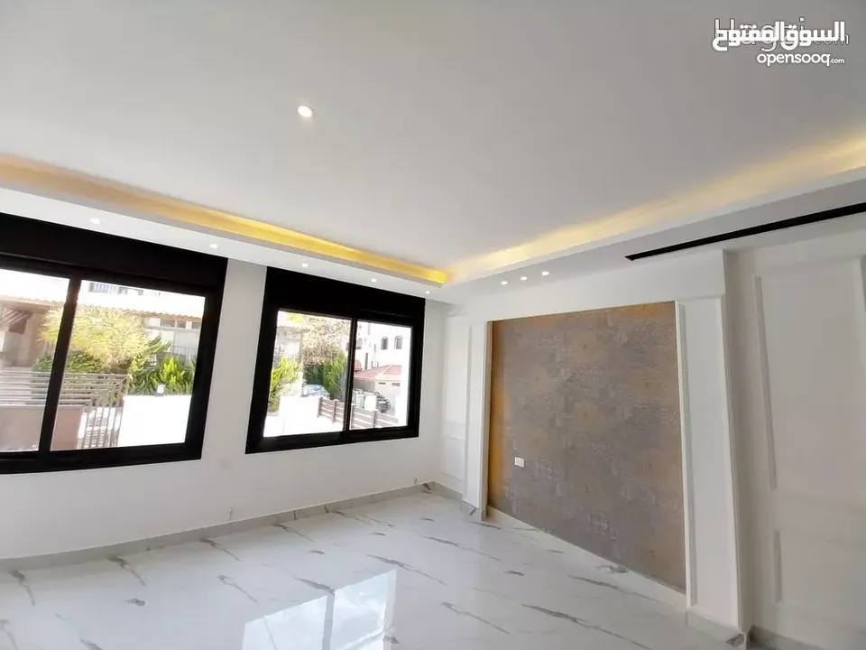 شقة طابق ارضي بمساحة 210 للبيع في منطقة دابوق شارع المواصفات و المقايي... ( Property ID : 30370 )