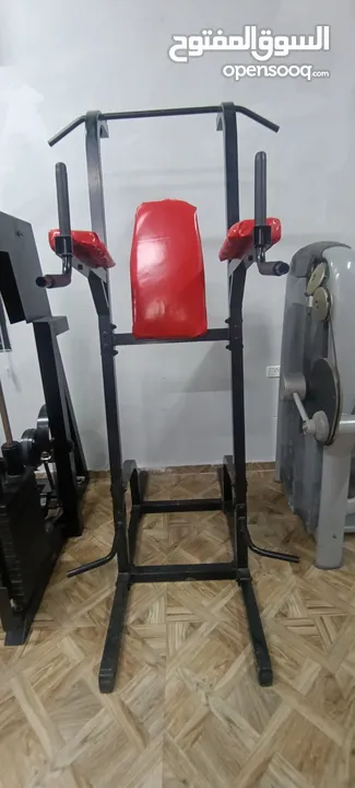 نادي كامل للبيع