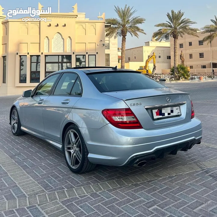 Mercedes Benz C200 2013