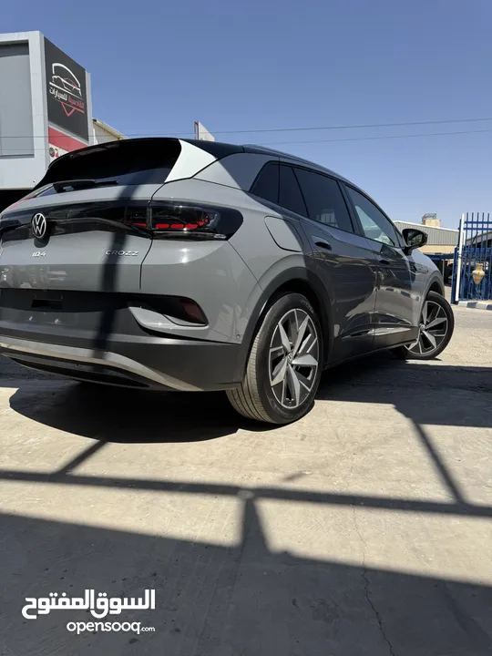 ‏VOLKSWAGEN ID4 PRO 2023 مستعمل