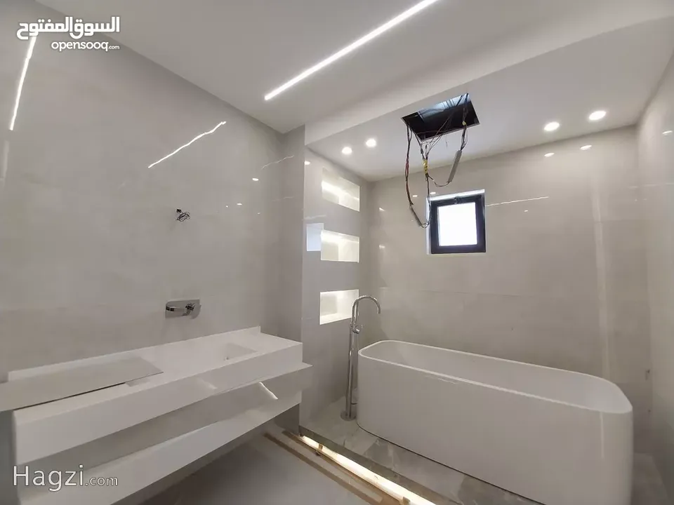 شقة للبيع في دير غبار  ( Property ID : 33370 )