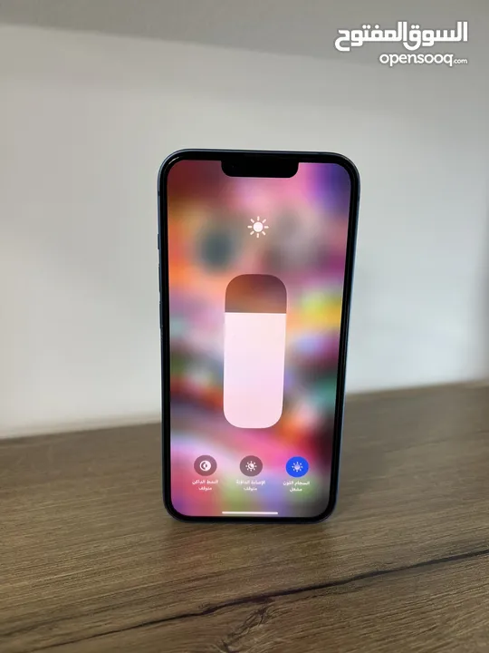 iPhone 13 مستخدم