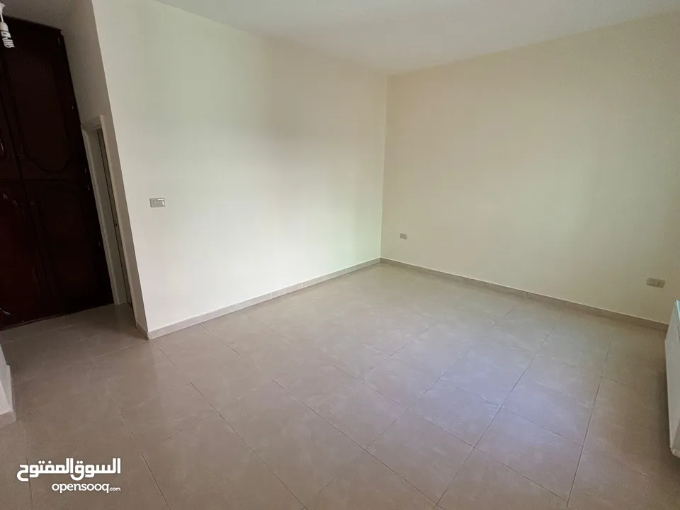 شقة ارضية مميزة للبيع في عرجان المدينة الرياضية من المالك مباشرة