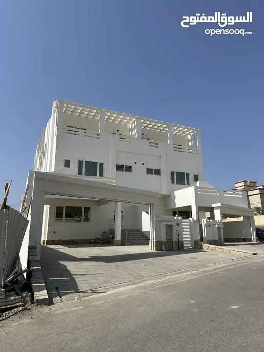 Brand new luxuries villa for rent in Al ansab with under ..Ground Basement..