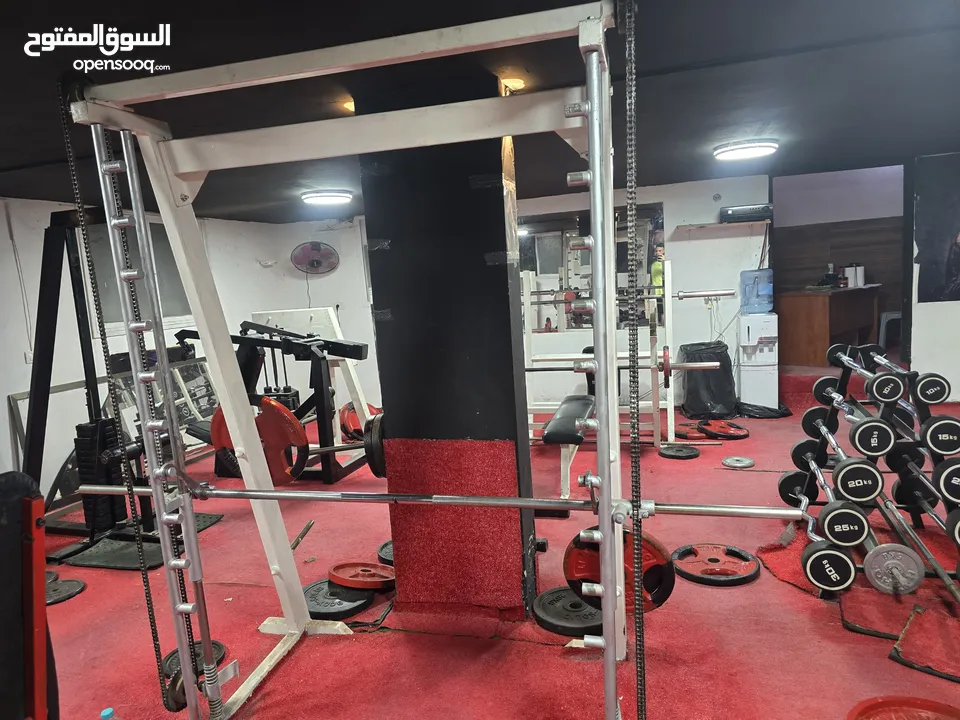 نادي رياضي كامل للبيع