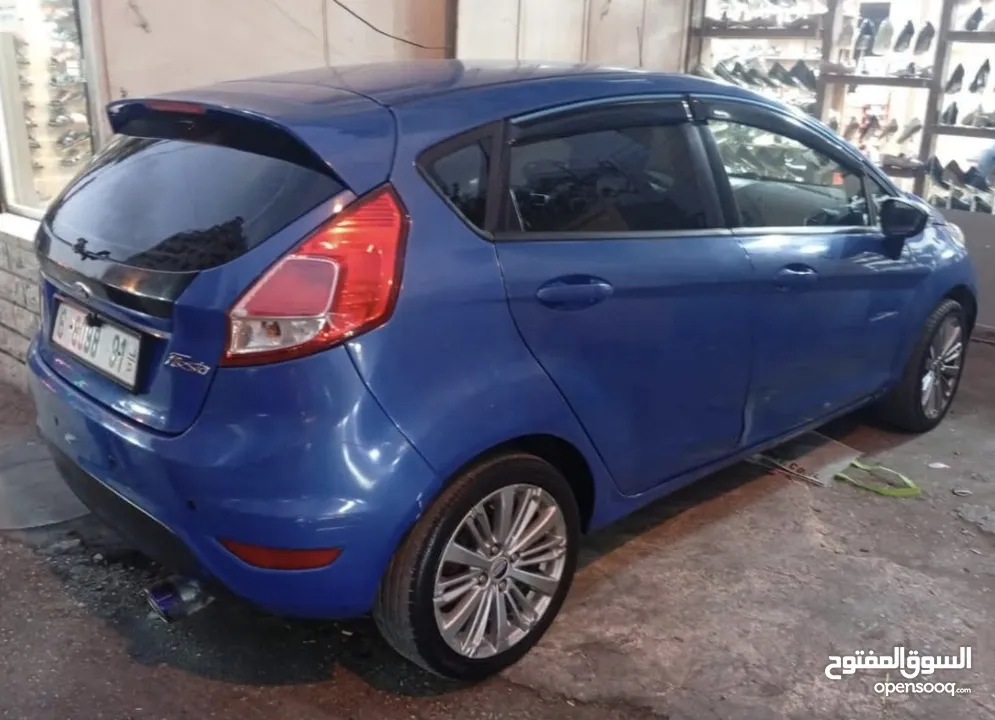 فورد فيستا 2013 للبيع